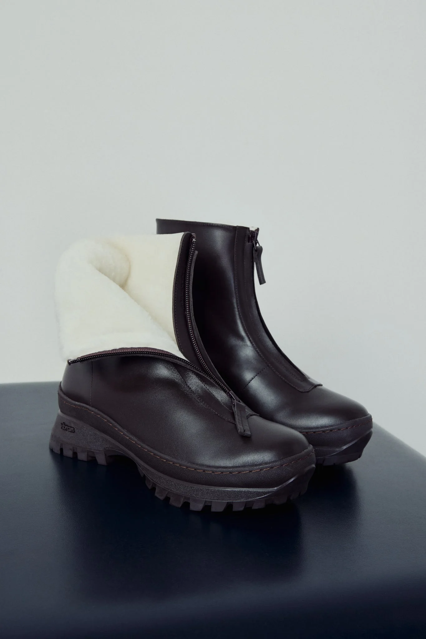 Estrella Brown Lined Boot - Image 2