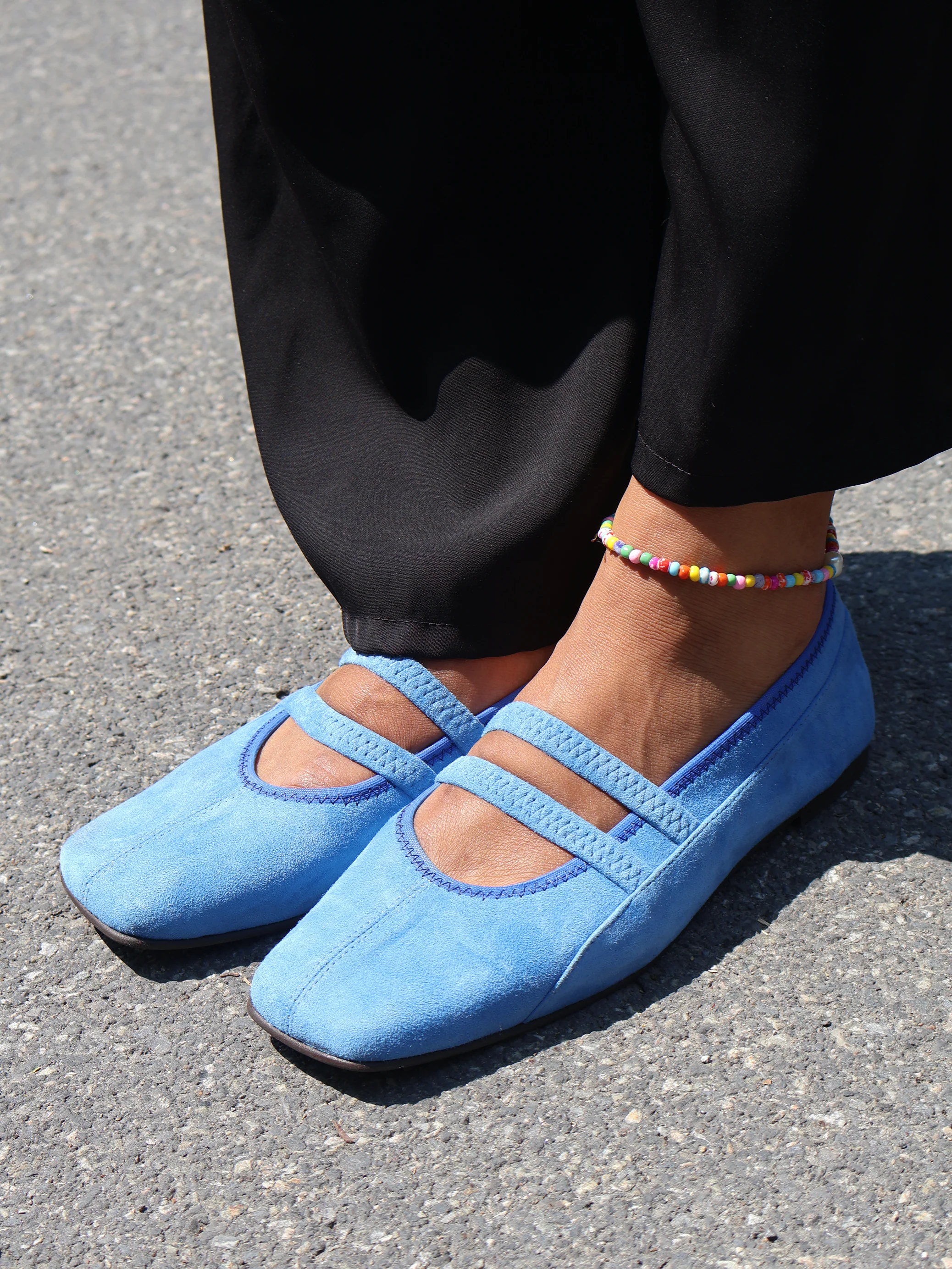 Velas Azure Ballerina - Image 2